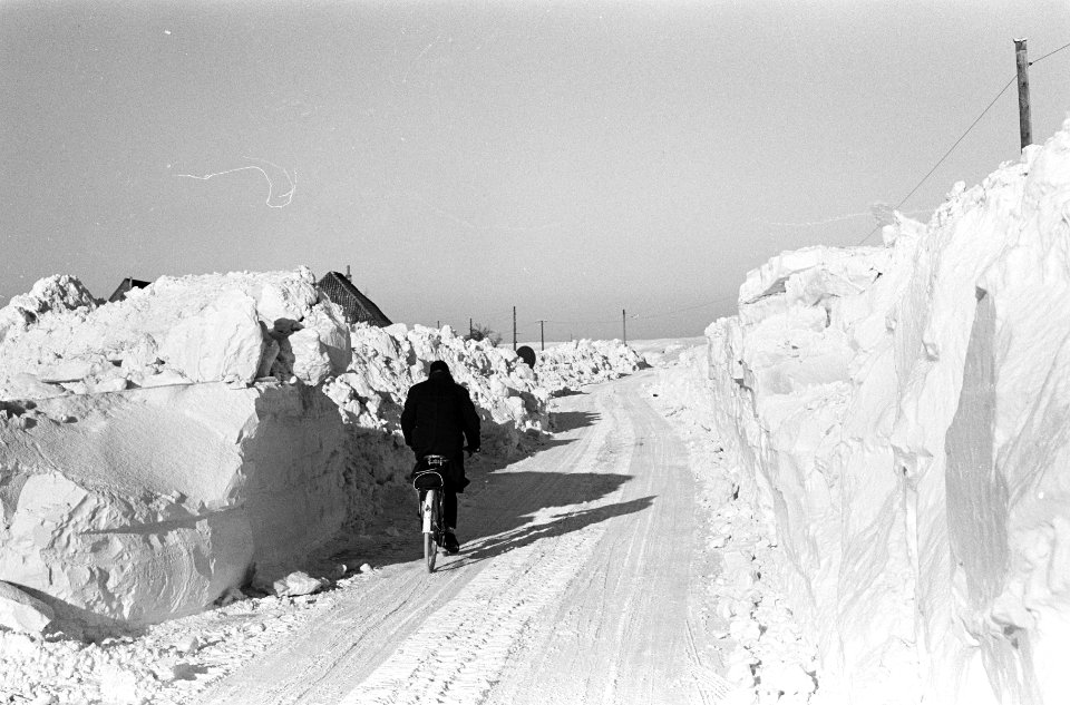 Alpenlandschap bij Volendam, Bestanddeelnr 914-6960