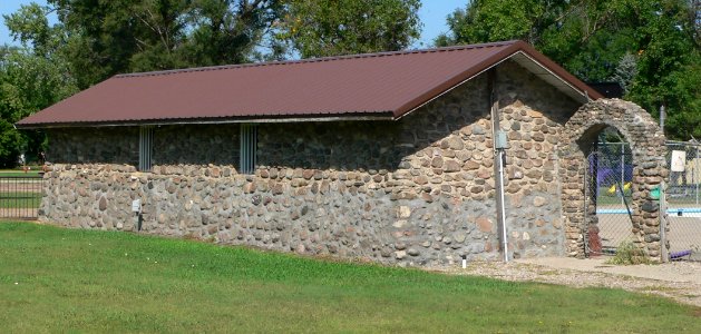 Alpena, SD, swimming pool bathhouse from SE 1