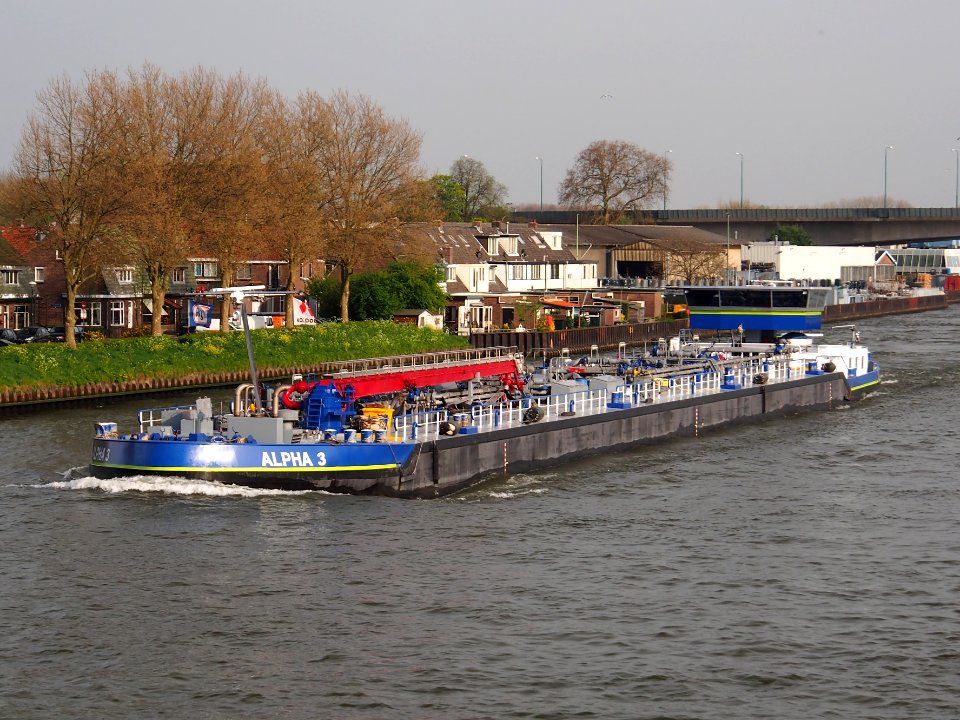 Alpha 3, ENI 02330454, Amsterdam-Rijn kanaal, pic1