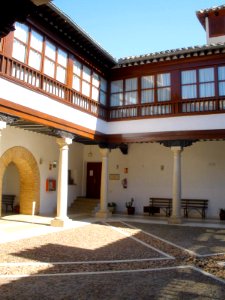 Almagro - Palacio de los Condes de Valdeparaíso, patio 1