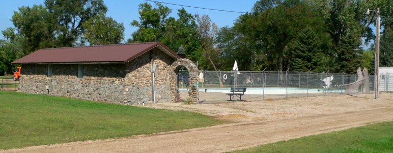 Alpena, SD, swimming pool from SE 1
