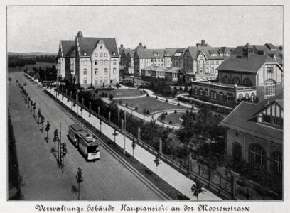 Allgemeine städtische Krankenanstalten, Verwaltungs-Gebäude (Hauptansicht an der Moorenstraße, Nordfront), Foto von 1908