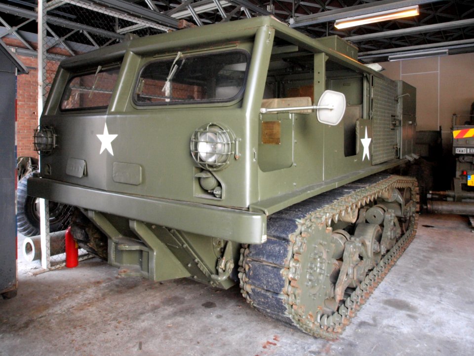 Allis-Chalmers M4 high speed tracktor at Maaldrift pic2