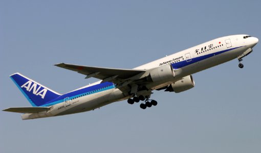 AllNipponAirways B777-200 fukuoka 20041023120350