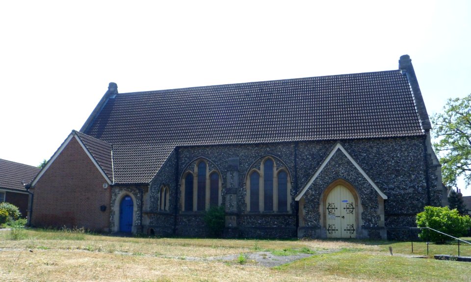All Saints Church, Kingston Road, Leatherhead (July 2013) (3)