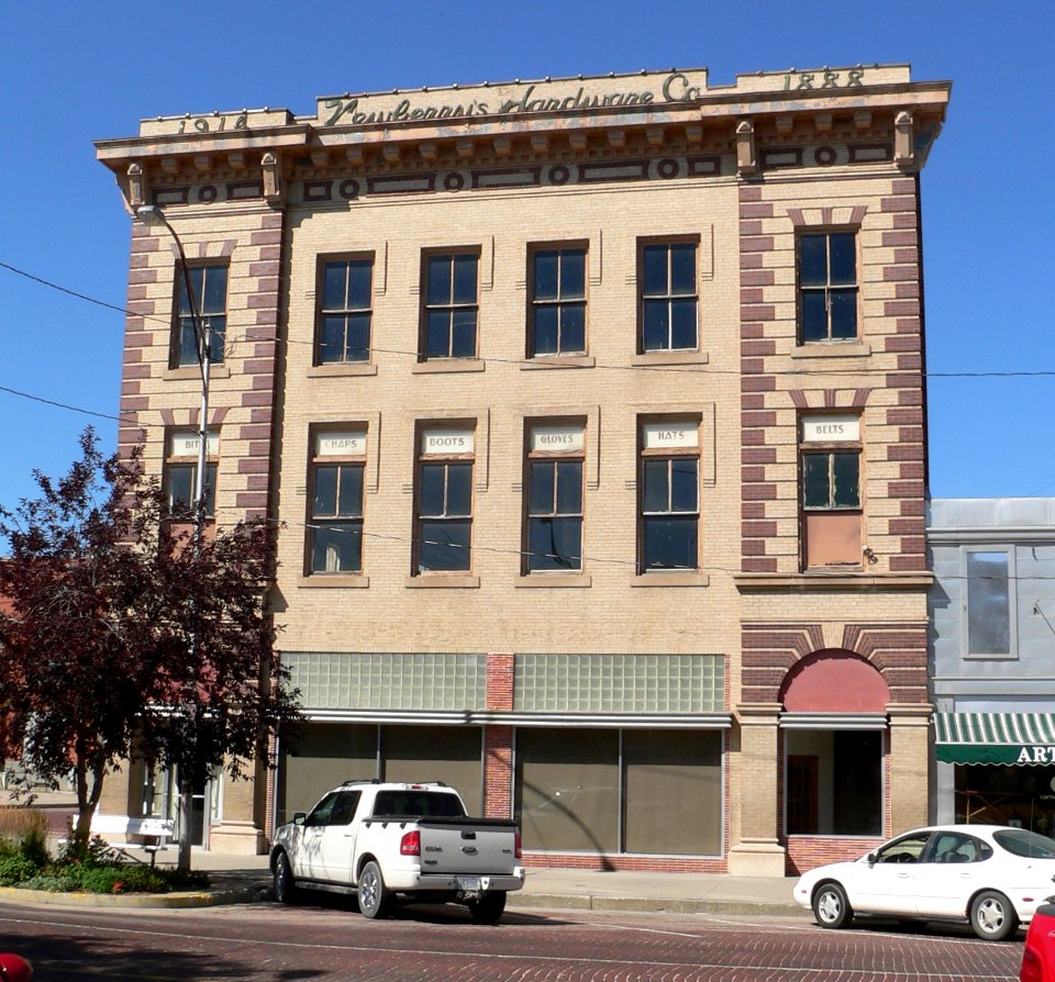 Alliance, Nebraska 402 Box Butte Ave from E