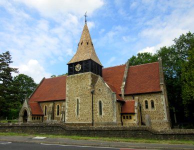 All Saints Church, Grayswood Road, Grayswood (June 2015) (9)