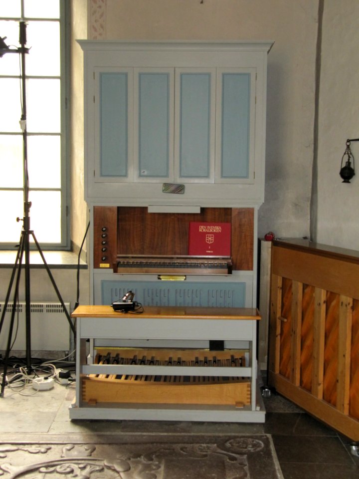Almunge kyrka int11