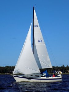 Aloha 8.2 sailboat 4050