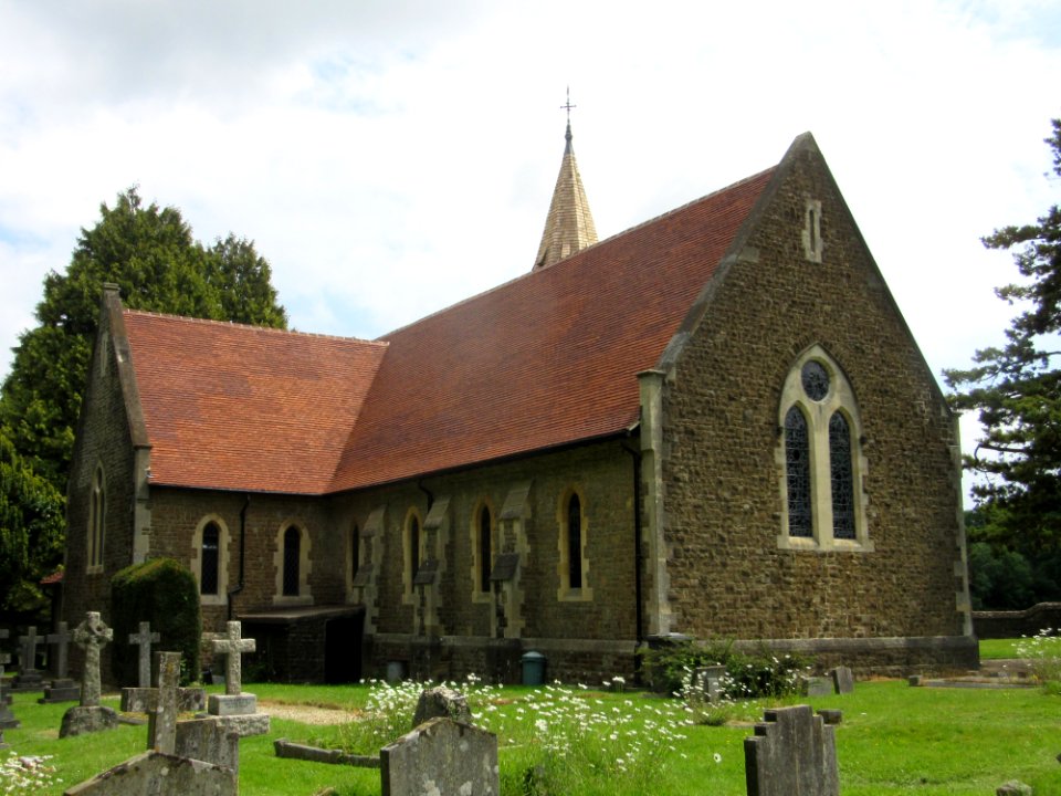 All Saints Church, Grayswood Road, Grayswood (June 2015) (5)