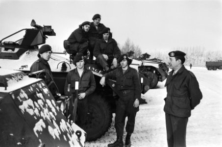 Alpha-compagnie 44e pantserinfantier bataljon in Adolf van Nassaukazerne te Zuid, Bestanddeelnr 930-0806