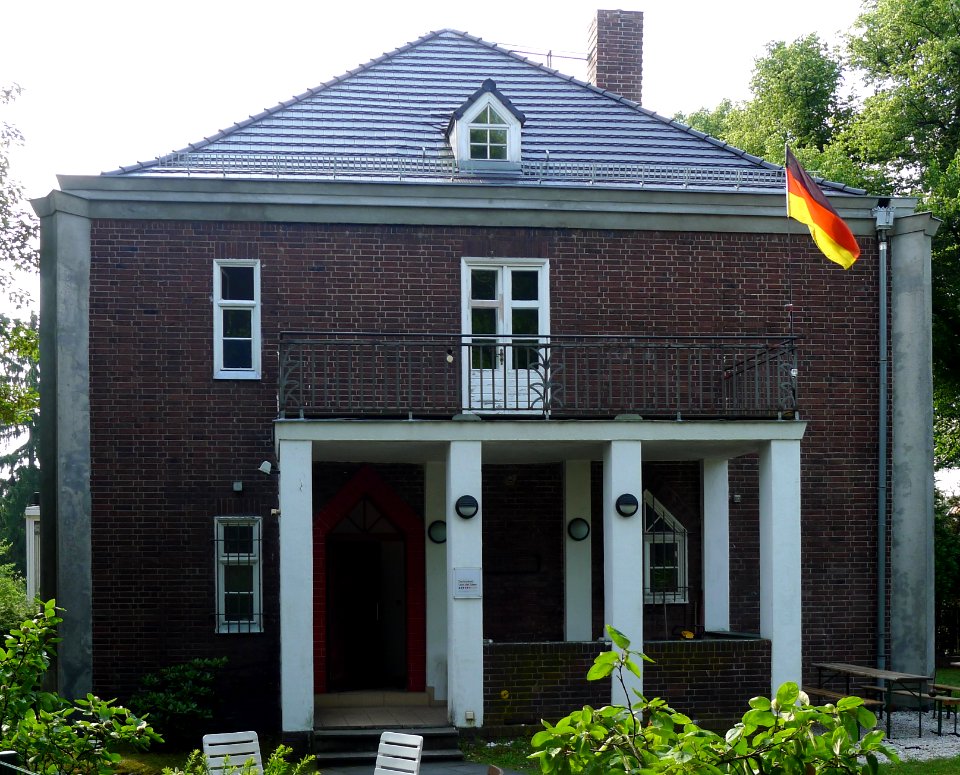 Altensteinstraße 44B (Berlin-Lichterfelde)