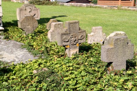 Alter Friedhof an der Westseite der Kirche in Gelsdorf (4)