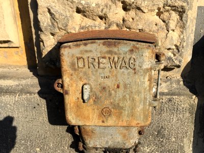 Alter Drewag Kasten
