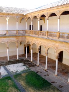 Almagro - Convento de la Asunción de Calatrava, claustro 18
