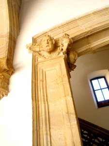Almagro - Convento de la Asunción de Calatrava, claustro 08