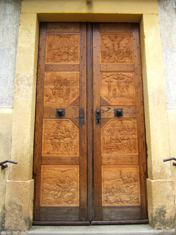 Alsómocsolád, templomajtó