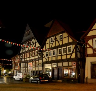 Alsfeld, Mainzer Tor 8-10, Nachts