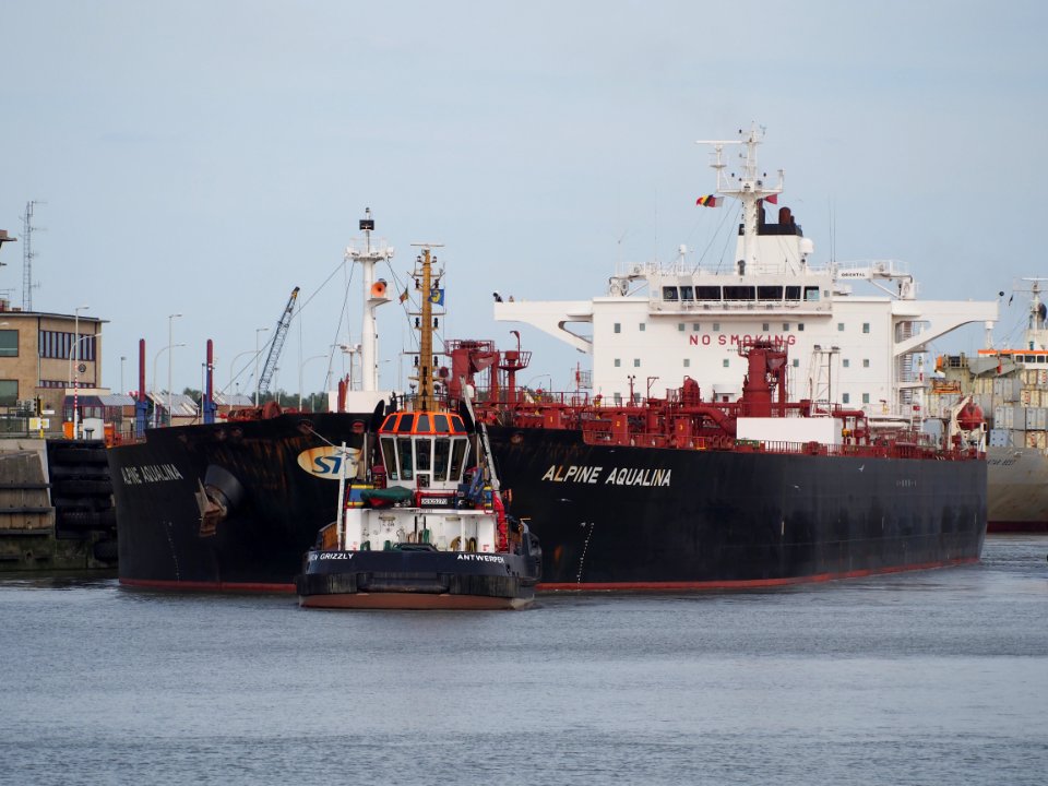 Alpine Aqualina - IMO 9496687, Berendrechtsluis, Port of Antwerp pic2