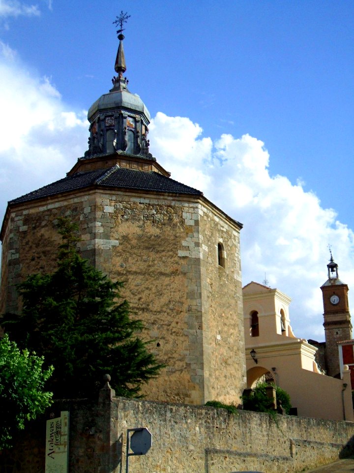 Almazan - Capilla del Cristo 1