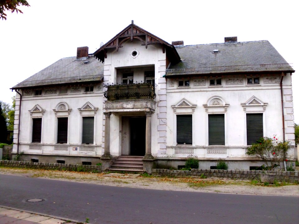 Alt Töplitz Gebäude 2