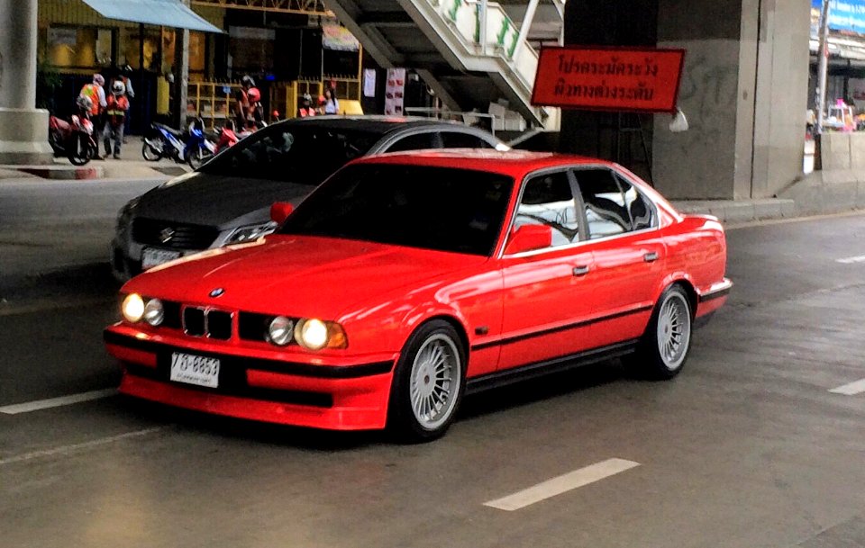 Alpina B10 3.5 (E34) in Bangkok Thailand 01
