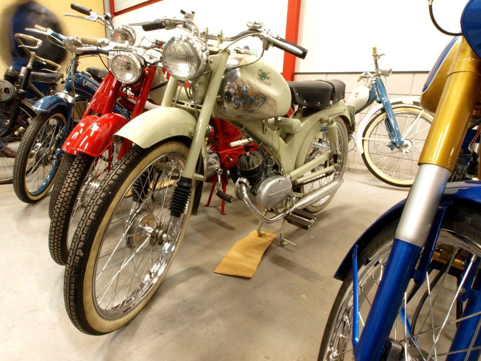Alpino Motobici-S.a R.L. Stradella (Italie) p5