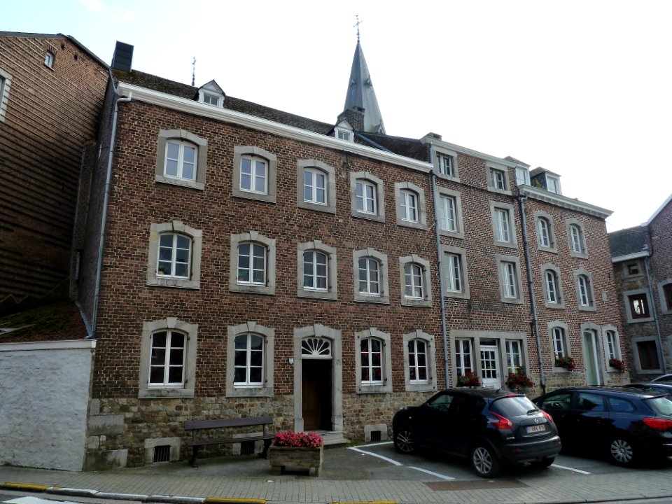 Aubel-place Antoine Ernst 16 (2)