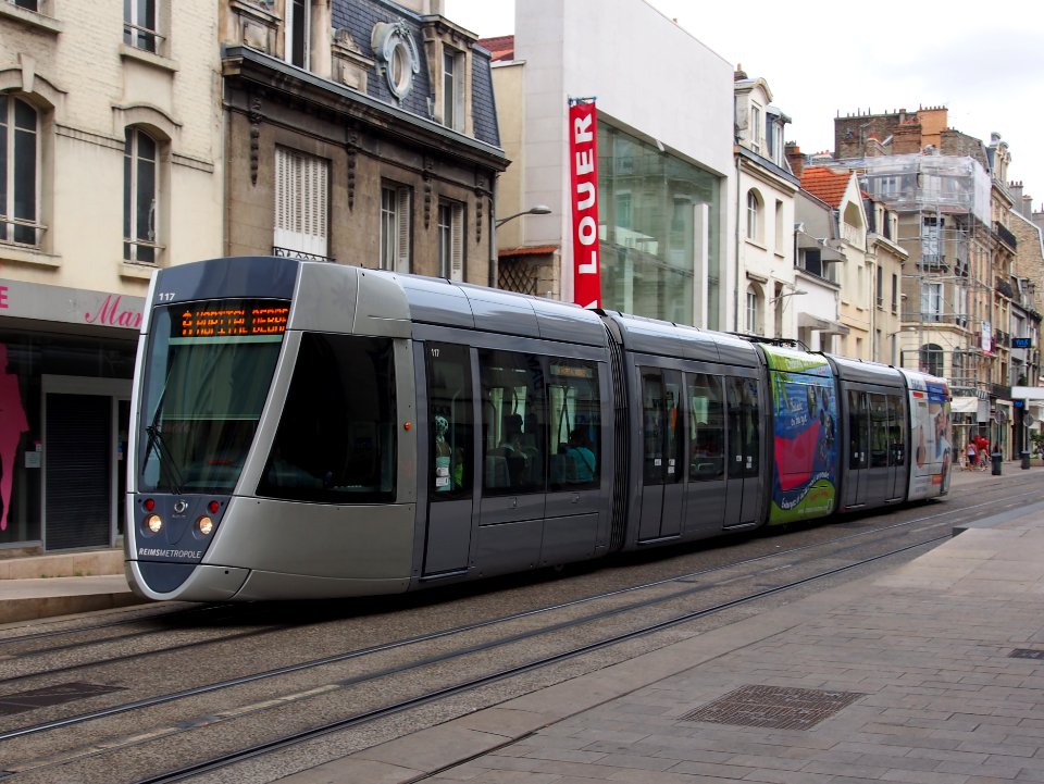 Alstom tram Reimsmetropole car 117 pic2