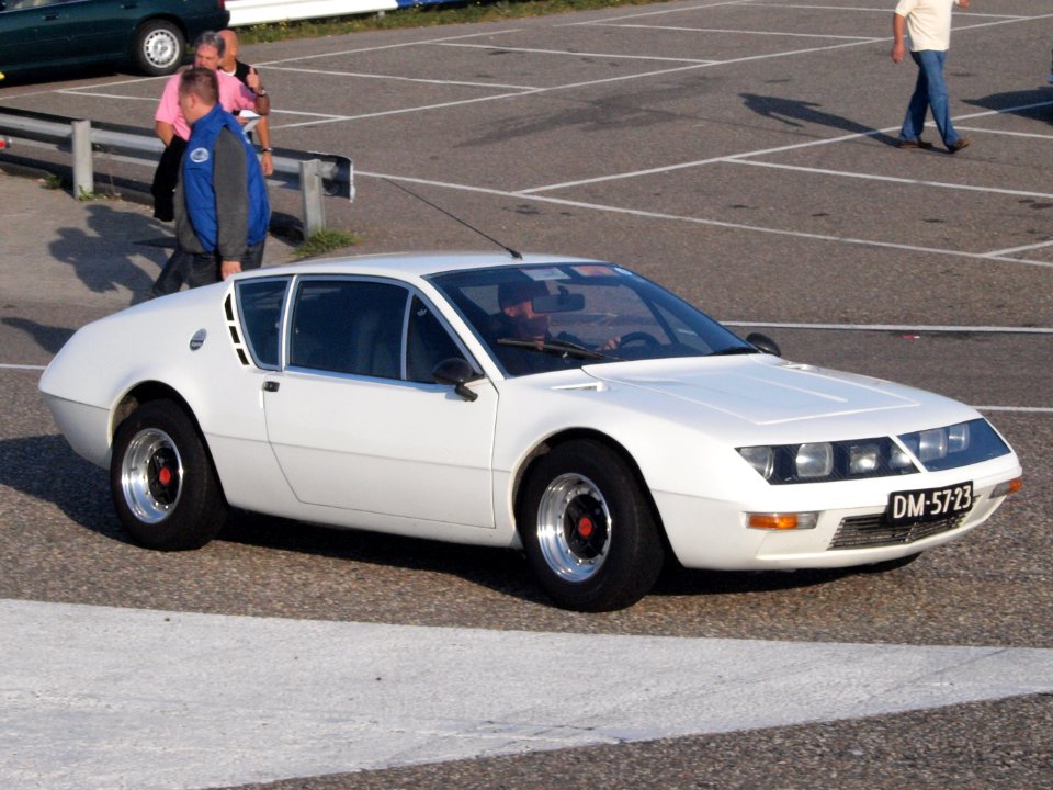 Alpine-Renault A310-1600VE dutch licence registration DM-57-23 pic1