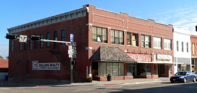 Auburn, Nebraska Central Avenue x J Street NE corner 1
