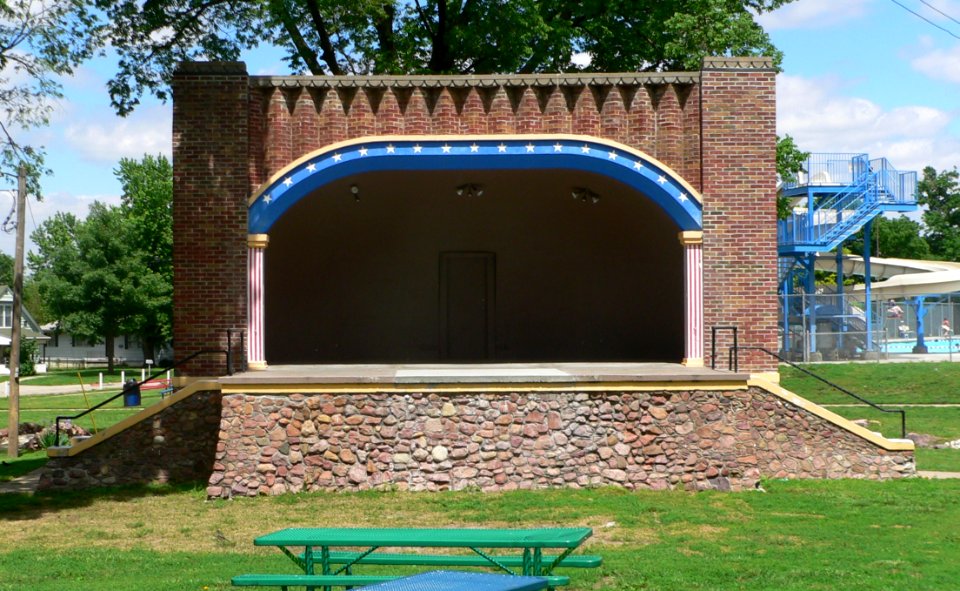 Auburn, NE Legion Park bandstand 7