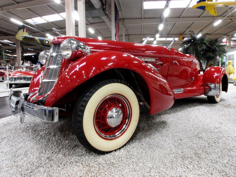 Auburn Boattail Speedster 851 pic3