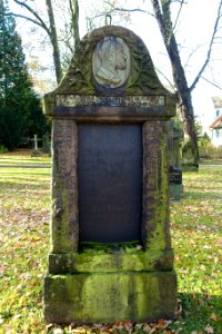 August Schulz, composer and music director, 1837-1909, view 1 - Dom- und Magnifriedhof - Braunschweig, Germany - DSC04257