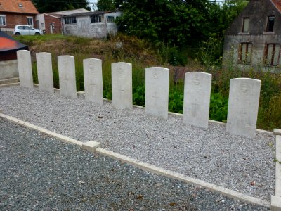 Auchy-aux-Bois (Pas-de-Calais) tombes de guerre de la CWGC