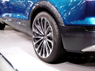Audi e-tron quattro concept (08) - Vienna Autoshow 2018