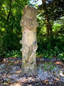 Audenschmiede, Friedhof, Grab Buderus (2)