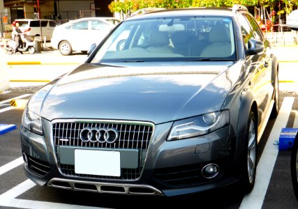 Audi A4 allroad quattro (B8) front