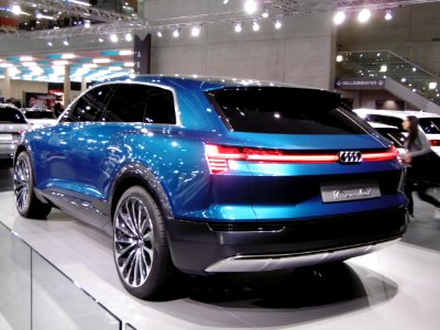 Audi e-tron quattro concept (05) - Vienna Autoshow 2018