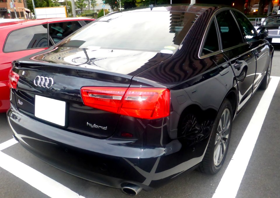 Audi A6 hybrid (C7) rear