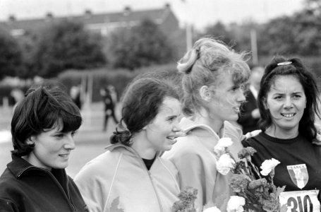 Atletiek, J. van Eyck Vos in aktie, Bestanddeelnr 919-4530
