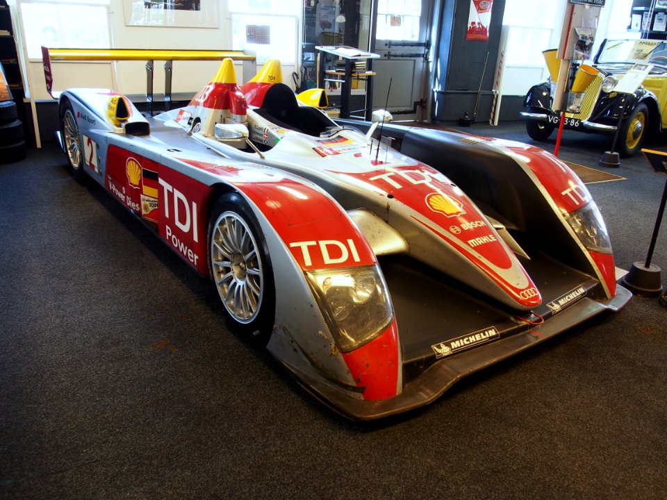 Audi TDI, 12 cilinder diesel, Champion 24 Hours Le Mans 2008 pic2