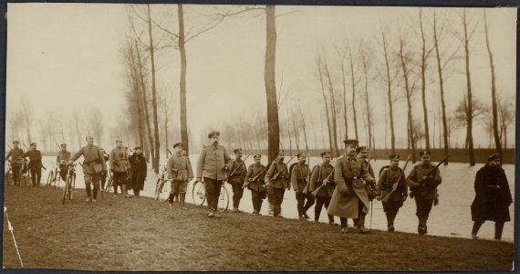 Auf Erkundigung. Patrouilleren aan de Aisne, Bestanddeelnr 158-1899
