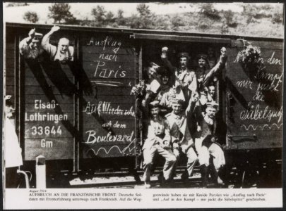 Aufbruch an die Französchische Front. August 1914 Deutsche Soldaten mit Fronterf, Bestanddeelnr 158-2342