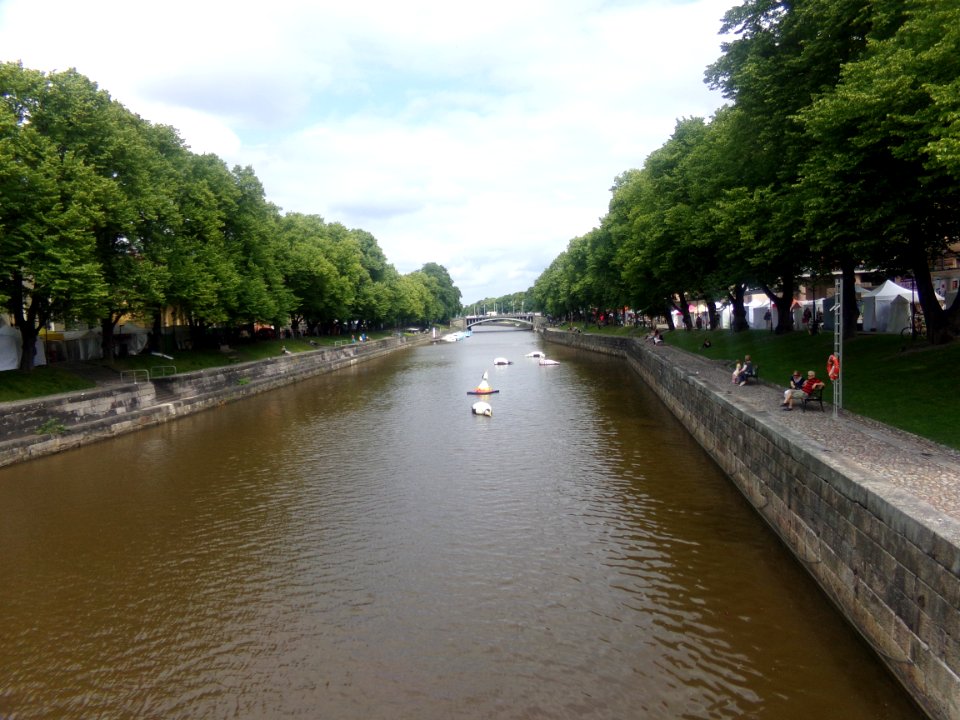 Aura river looking north from Kirjastosilta