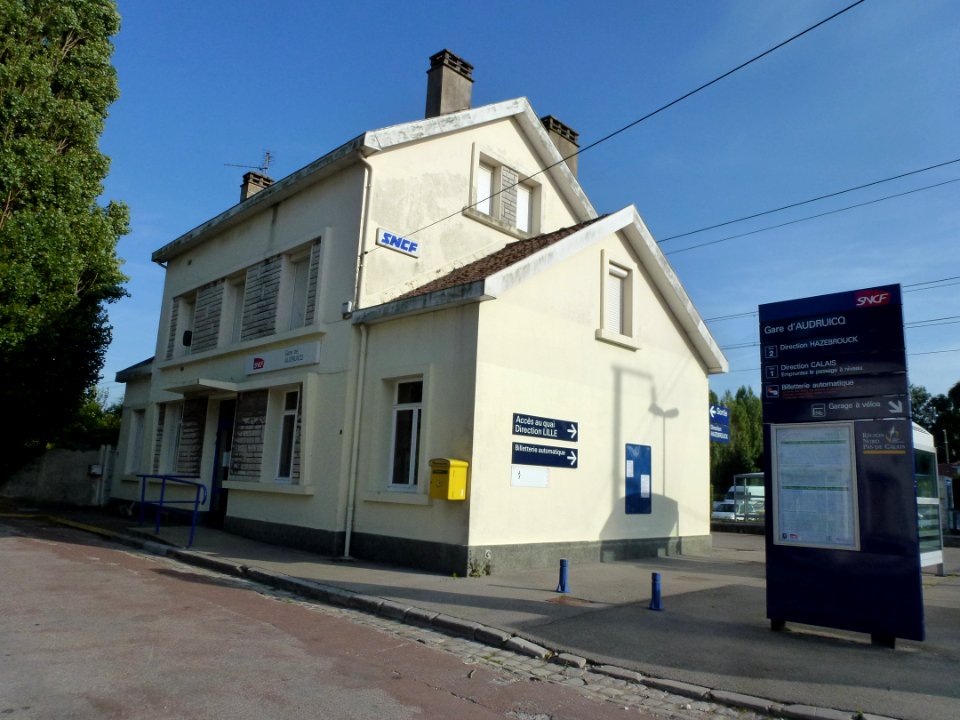 Audruicq (Pas-de-Calais) la gare (02)