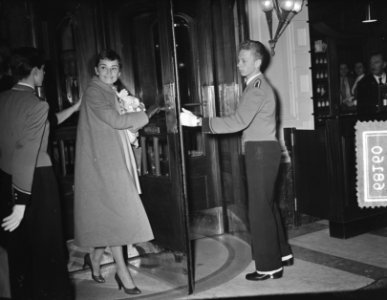 Audrey Hepburn in Amsterdam, Bestanddeelnr 906-8160