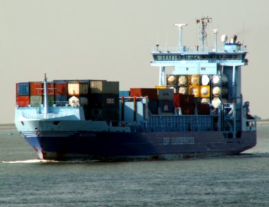 Aurora towards Port of Antwerp 12-Oct-2005