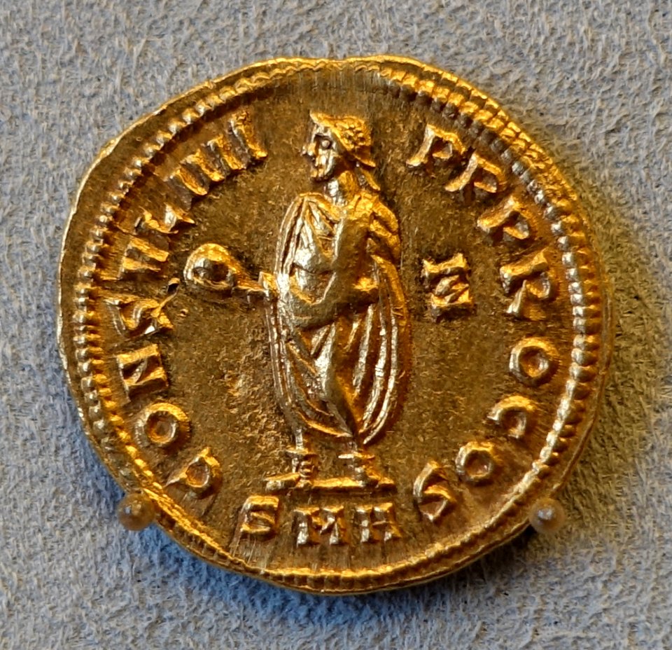 Aureus of 1-60th of a Roman pound, Diocletianus, Antiochia, 290 AD - Bode-Museum - DSC02594
