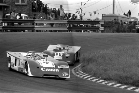 Autoraces Trophy of the Dunes , Zandvoort, (l) Ed Swart (in nr 14) en (r) Toi, Bestanddeelnr 924-9745